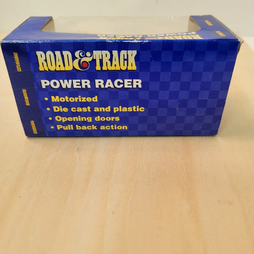 Road & Track Power Racer‎ Yellow Ford Mustang Diecast Car Opening Doors